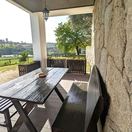 Alojamento de Turismo Rural Quinta Do Burgo - Nature